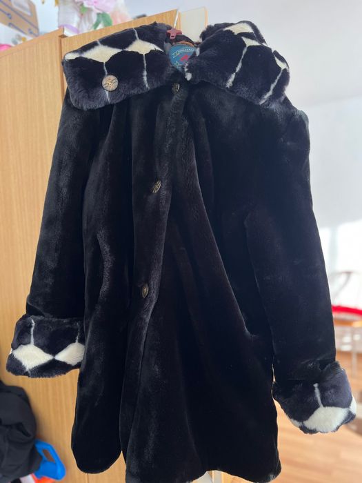 Palton blana de vanzare