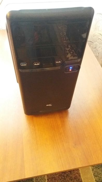 продам системный блок 4яд АМД Ryzen