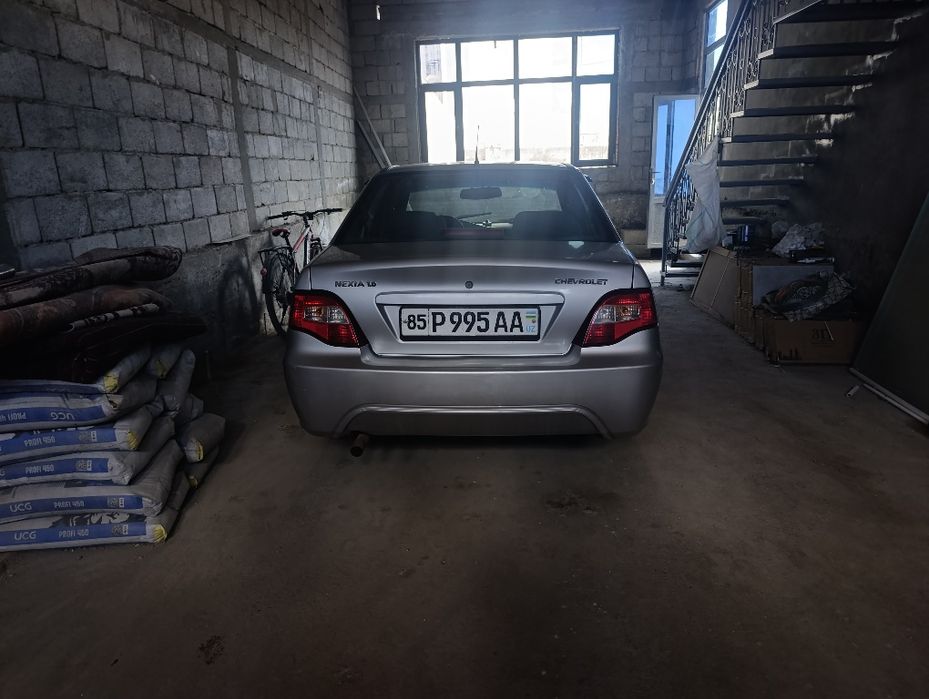 Nexia 2 sotiladi xarajatsiz