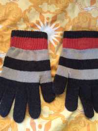 Продавам ръкавици Timberland