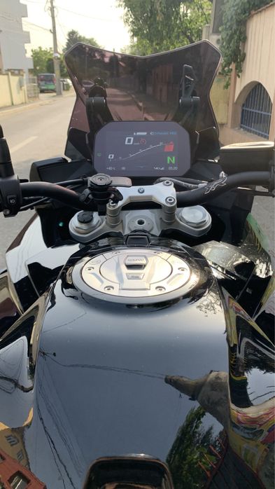 BMW S1000XR Triple Black