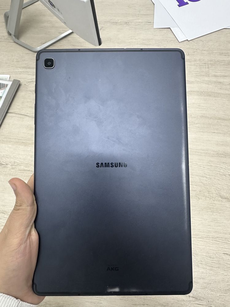 Samsung S6 lite 64 gb
