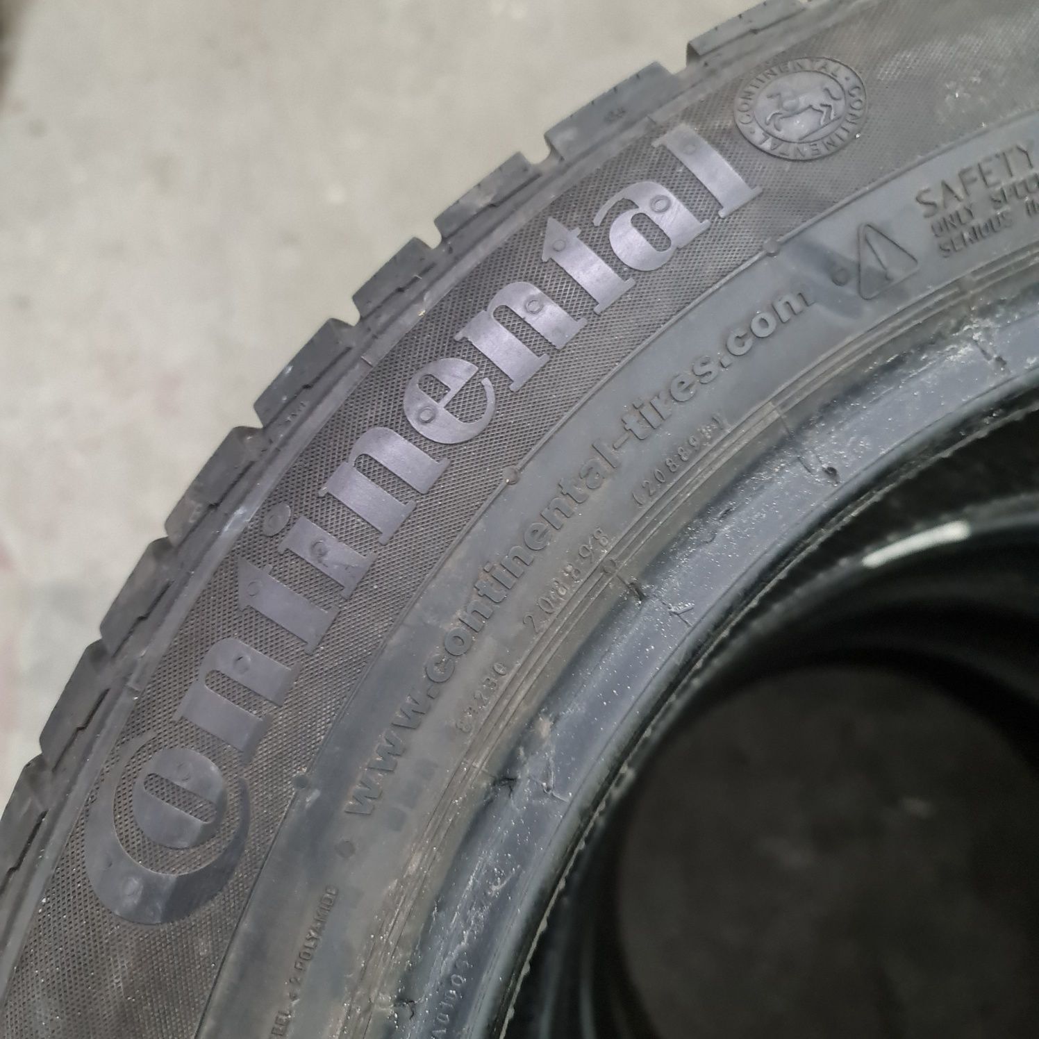 4x 205/55/16 M+S CONTINENTAL RUNFLAT 5MM Stare impecabila
