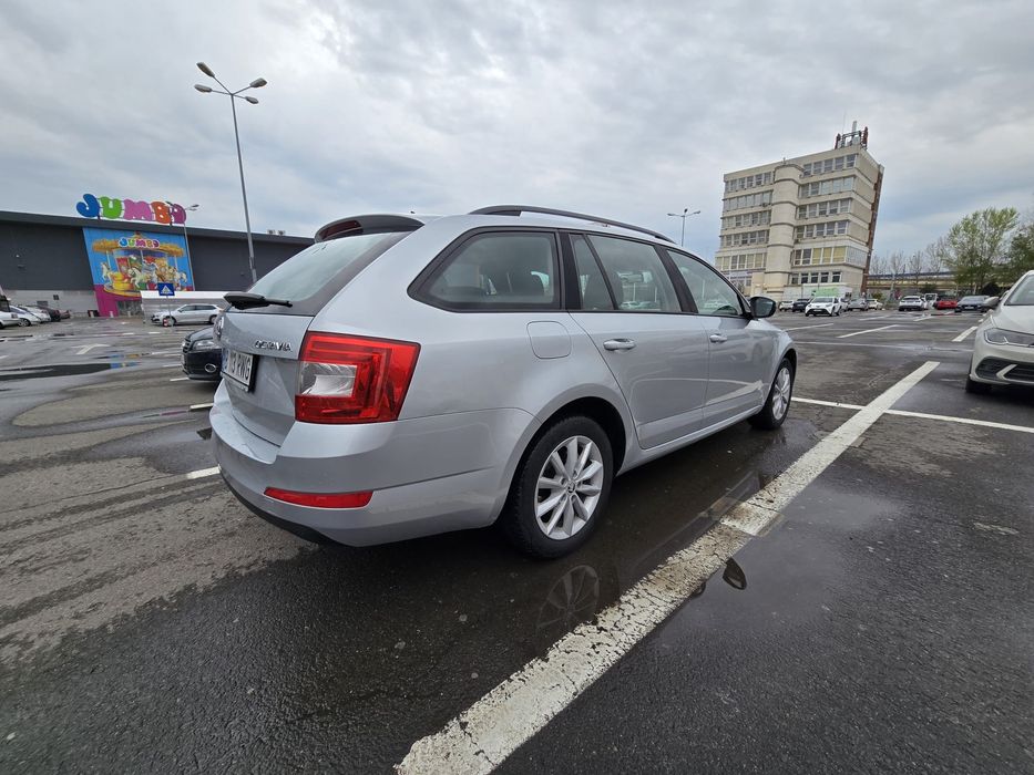 Skoda Octavia 2015 1.6 TDI / DSG 105 CP