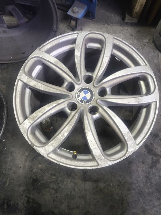 Продам диск с резиной