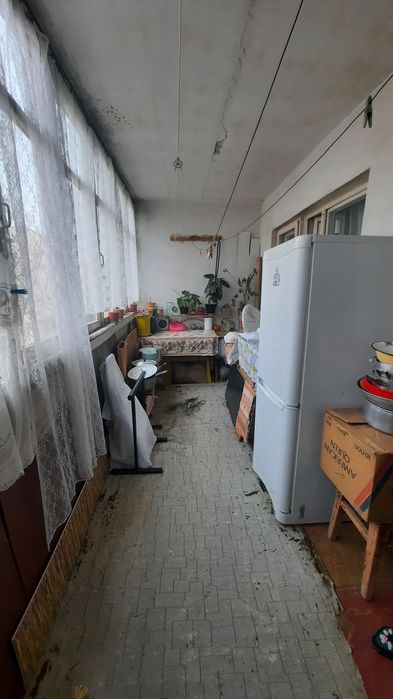 Продаётся 3 комнатная на 3 этаже в Мирзо-Улугбекском районе