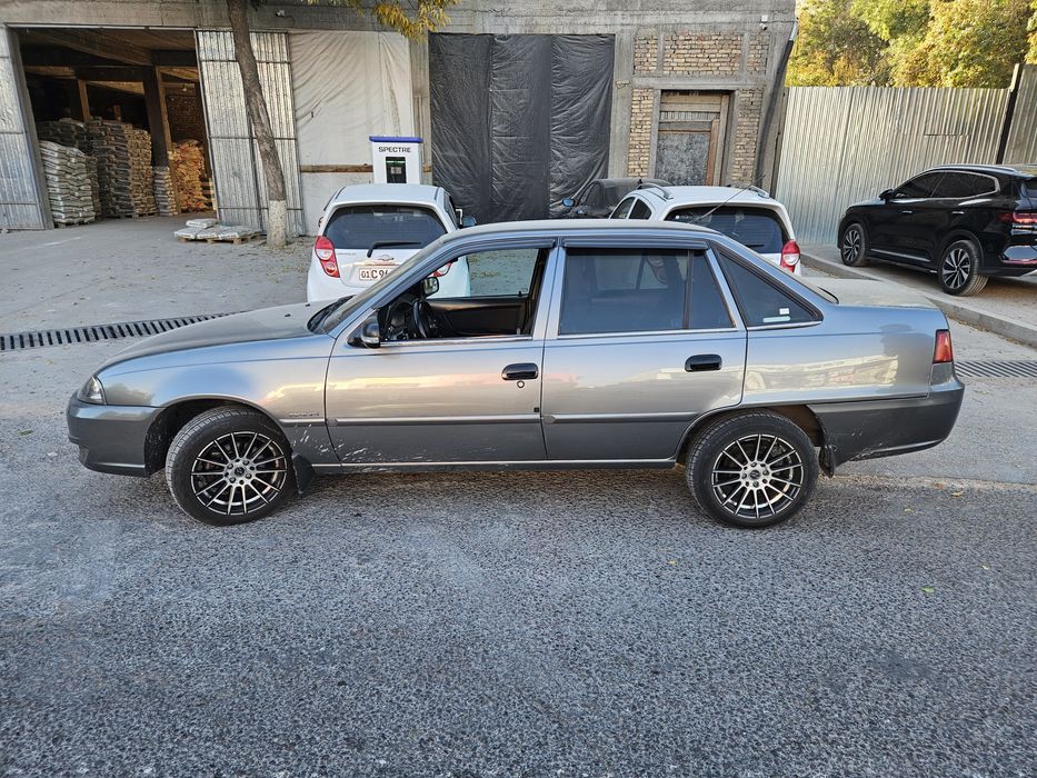 Nexia 2 mokriy 2015 toza sotiladi srochna