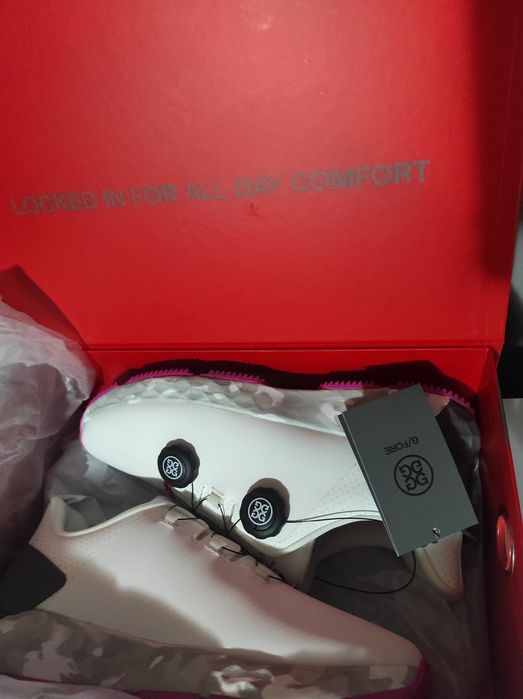 Vând adidasi bărbați pt biciclisti