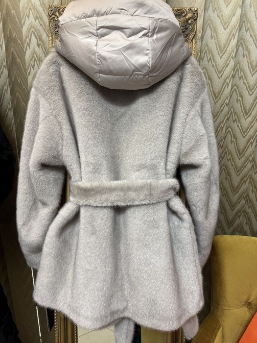 Палто естествен пълнеж сваляща качулка