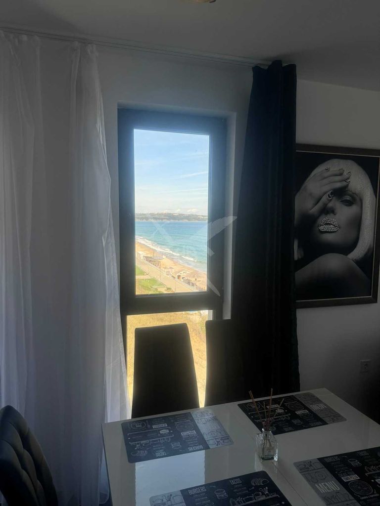 Продава се Тристаен апартамент в Обзор - 100 кв.м за 1750 €/кв.м - Снимка #5
