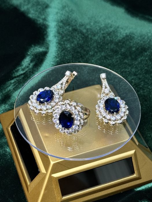 Женский золотой набор