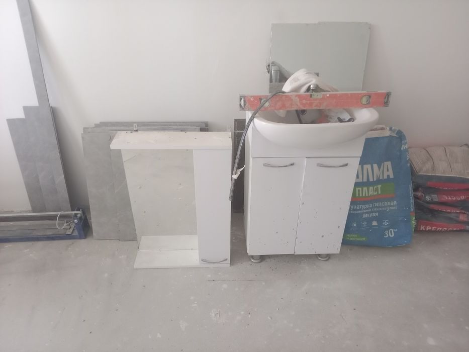 Раквина  шкаф и айна