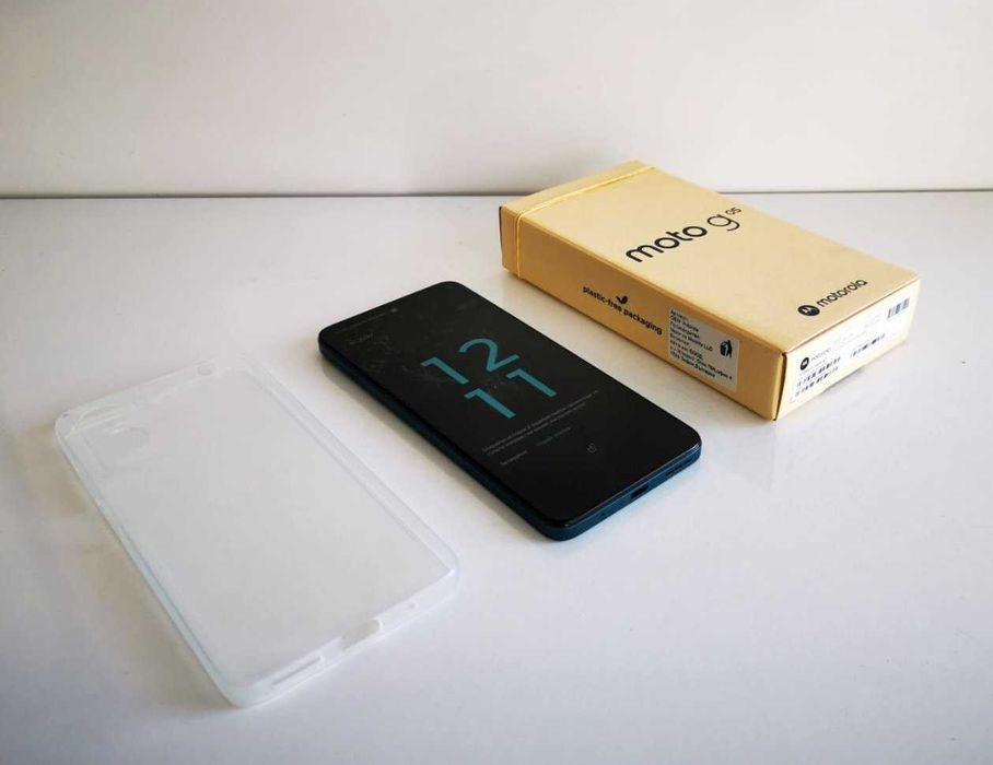 Смартфон Motorola G05