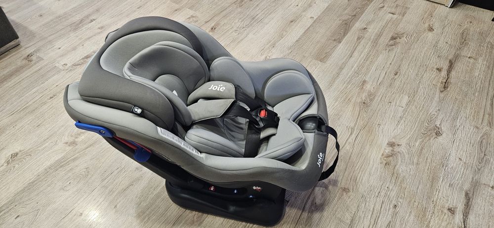 Scaun auto copii Joie Steadi