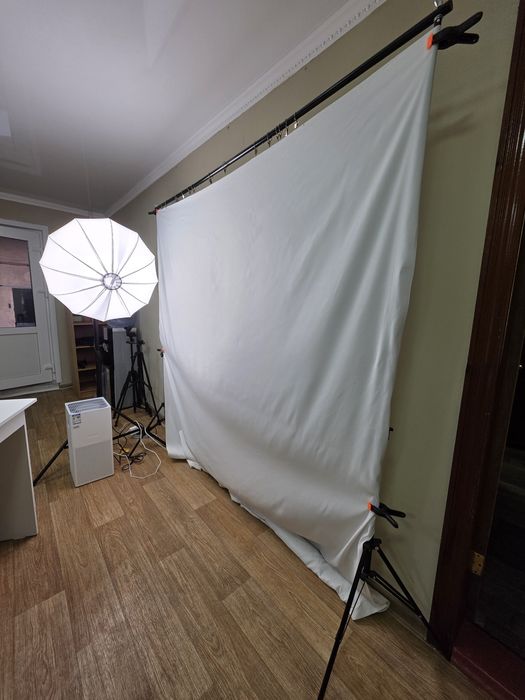 Продам фото фон / фото зона со стойками и тканью