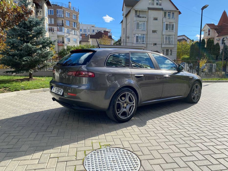 Afla Romeo 159 SW 2011 1.9 JTDm Q-Tronic