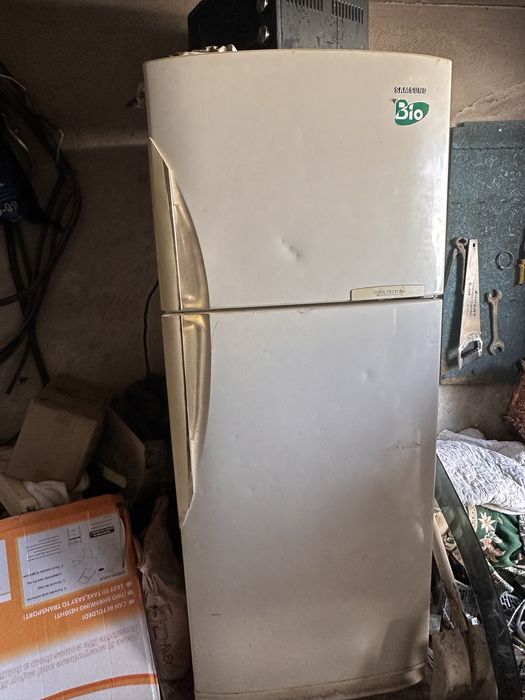 Продам холодилник