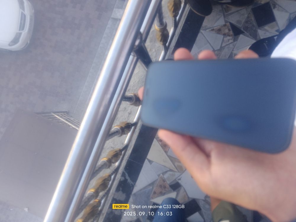 Iphone 12 pro qora 128 78