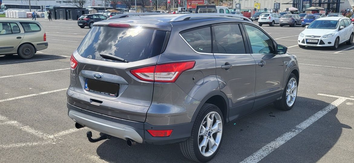 Ford Kuga Titanium automat 4x4
