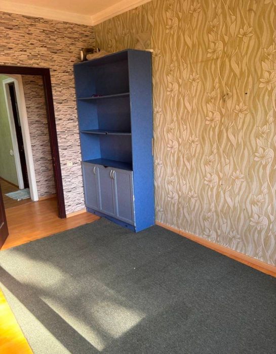 Юнусабад.11 квартал. Продается квартира  3/4/4