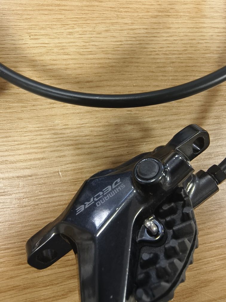 Спирачка Дискова ПРЕДНА SHIMANO BL-M6100 DEORE с радиаторни накладки