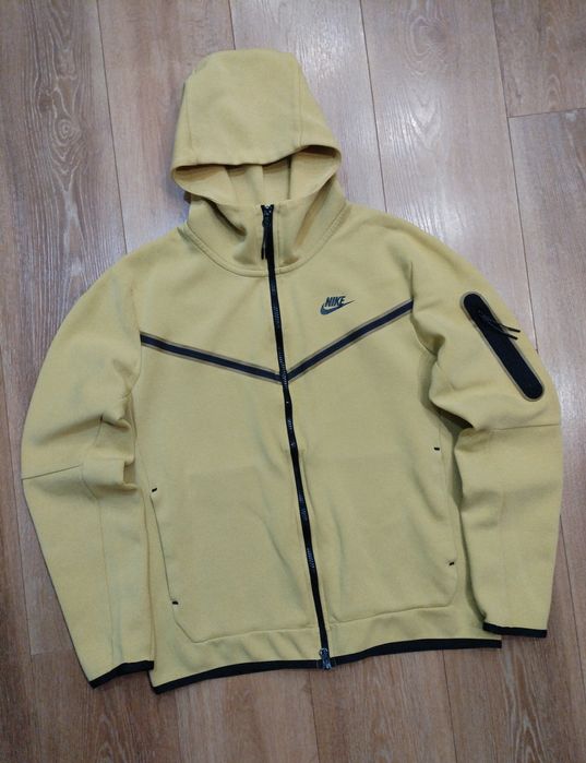 Nike tech fleece горнище мъжка оригинален