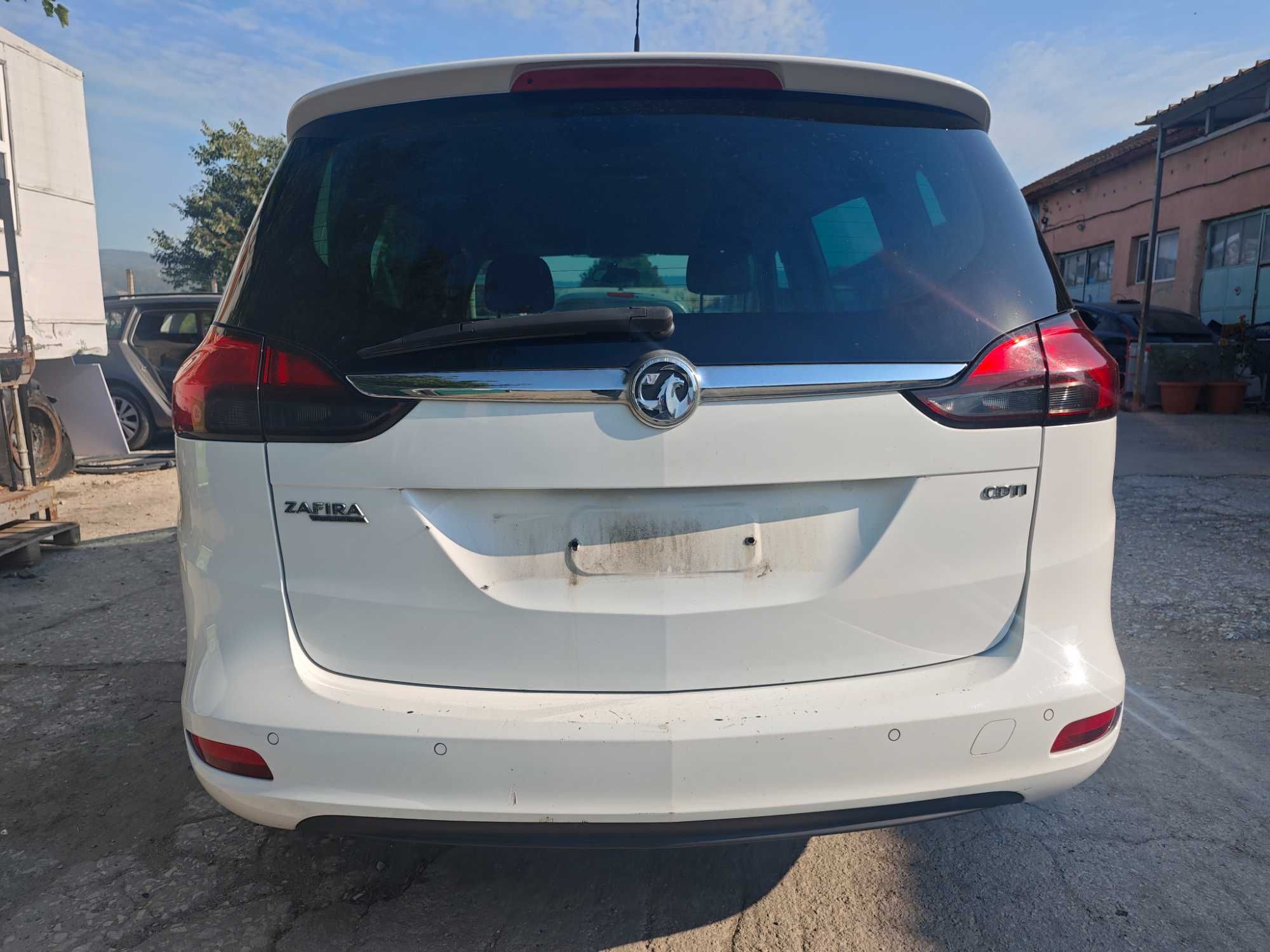 На части Opel Zafira 2014 2.0cd 7 места Опел Зафира ръчка