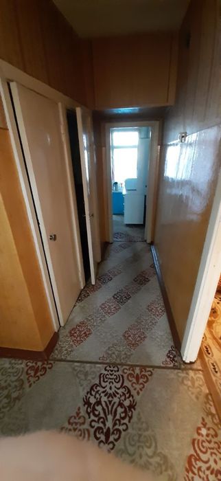 Арендв Квартиры. Ц-4. 4 этажный дом, 3-комнатная квартира