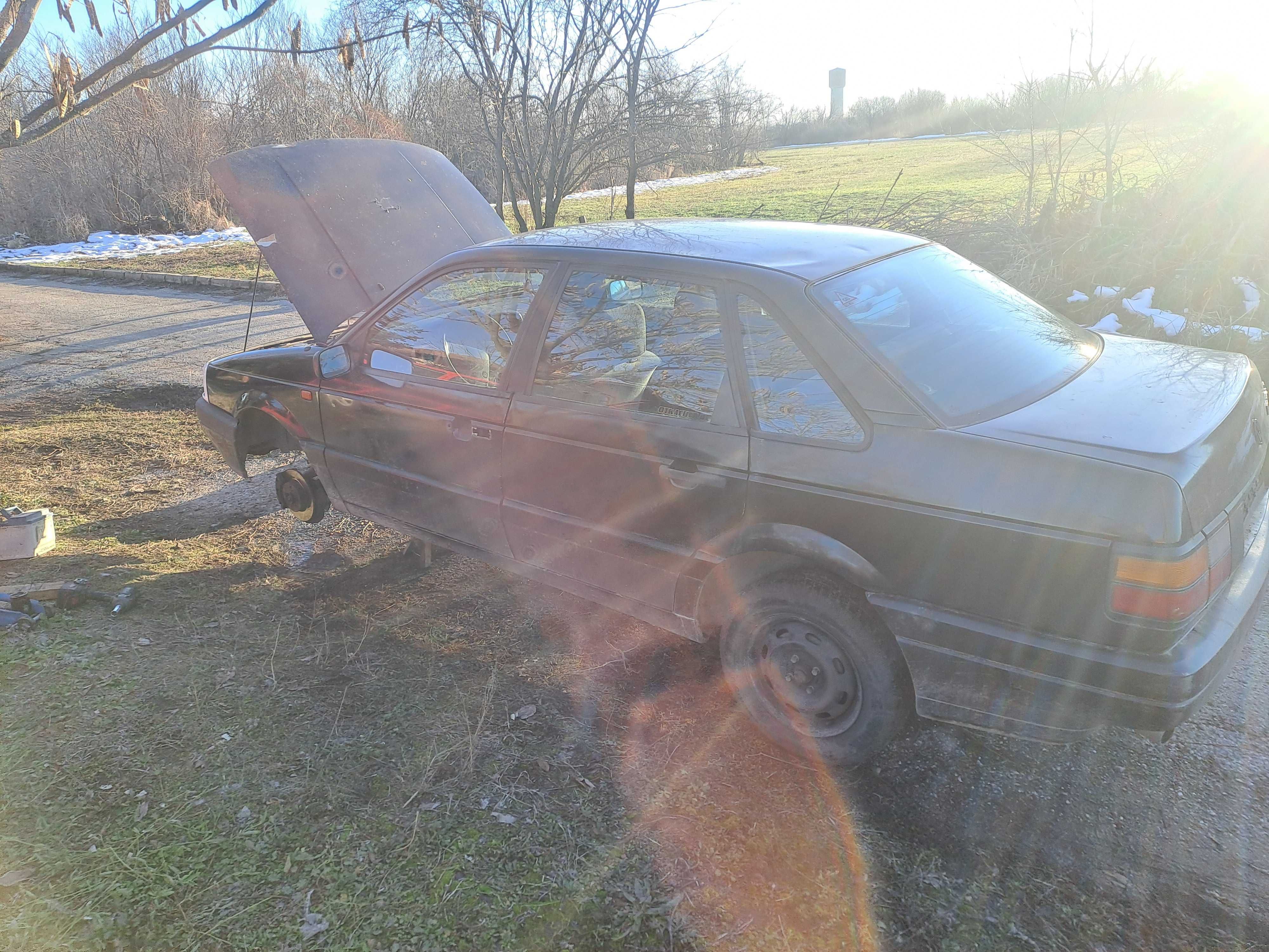 Vw passat b3 1.8 НА ЧАСТИ!