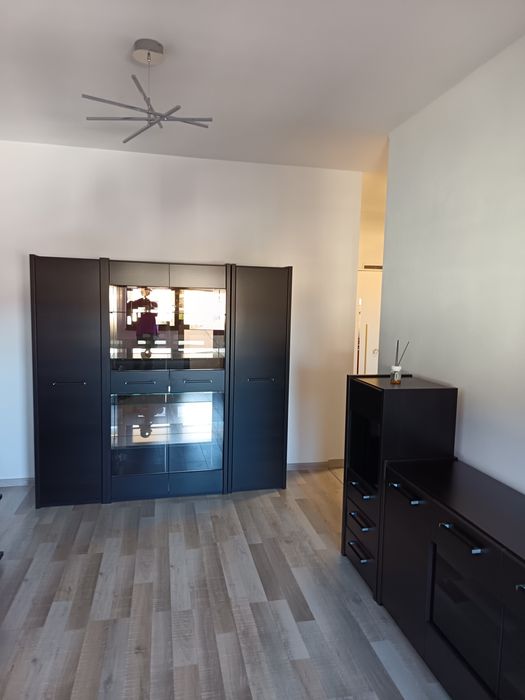 Vând garsoniera Sânpetru Residence