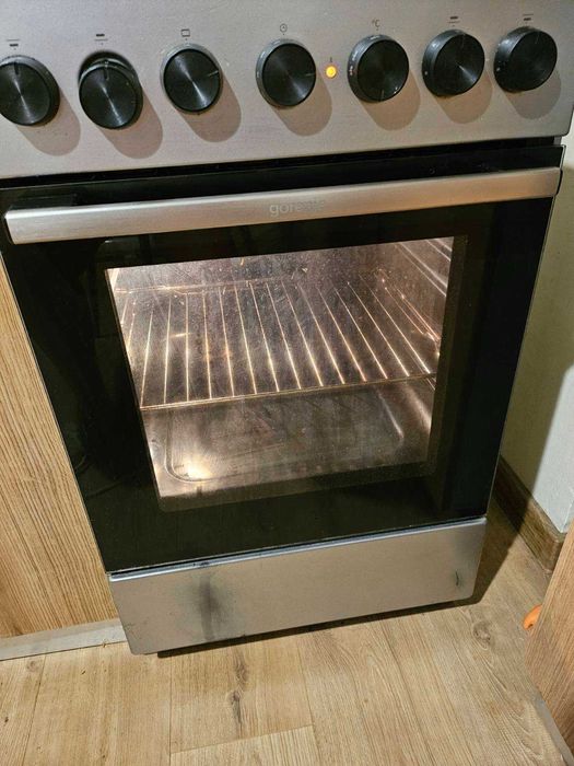 Печка за готвене Gorenje - СИВА, с плоча