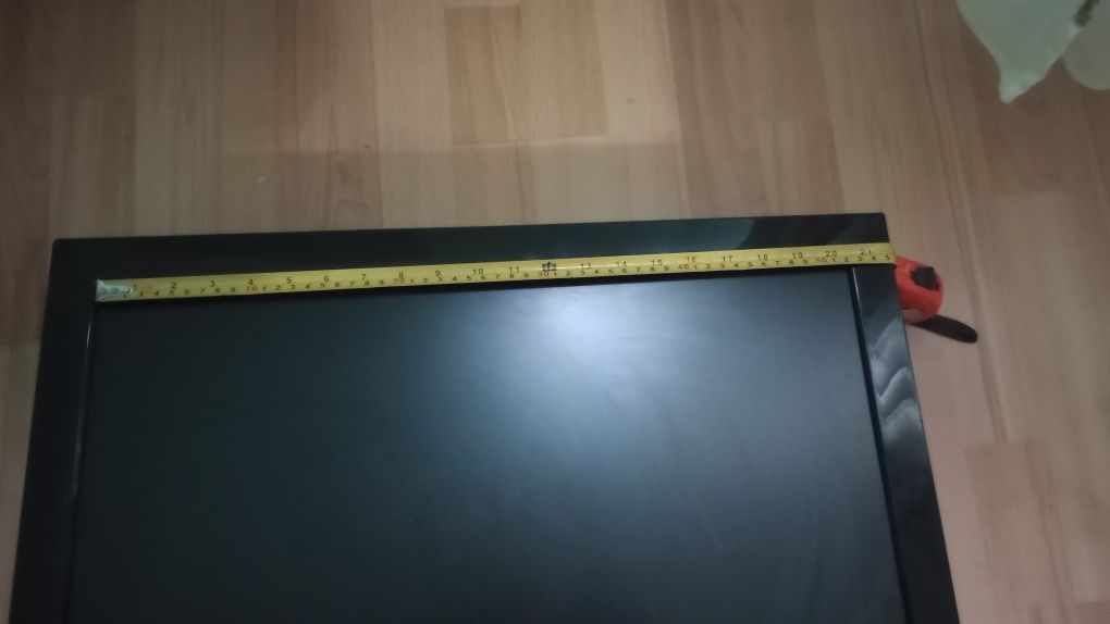 Vând televizor CMX