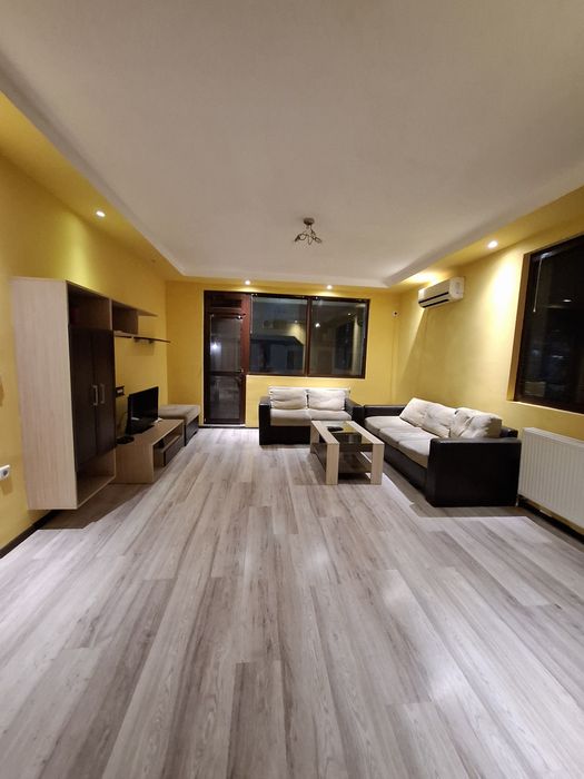 Свободна Вила за нова година!