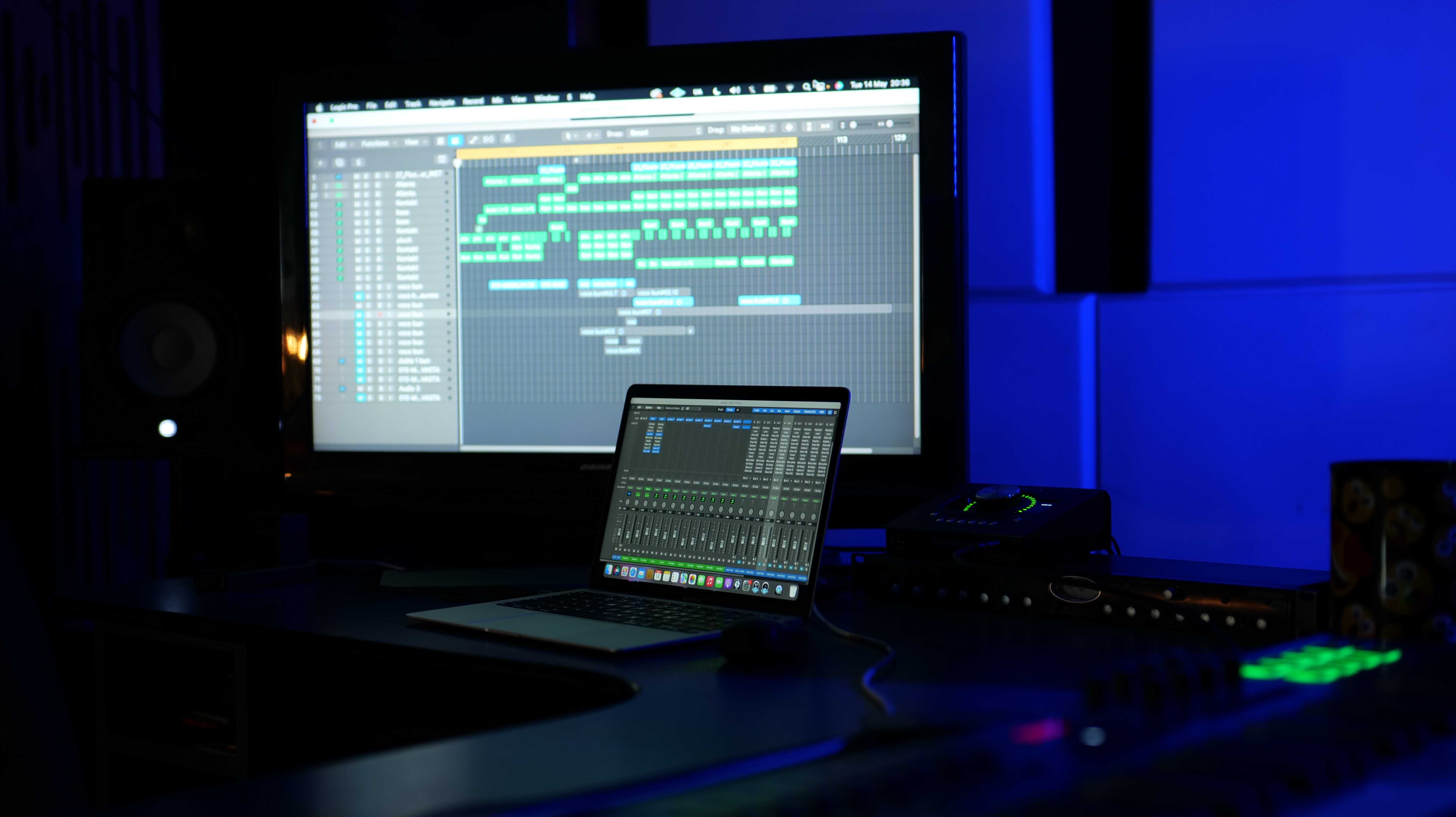 Studio inregistrari muzica zona centrala, productie piese trap pop rap