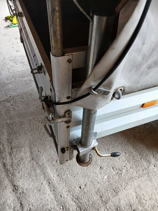 Remorca 1400 kg Westfalia cu franare