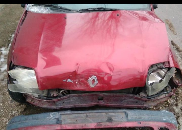 Renault clio 1.6 90 НА ЧАСТИ (Рено Клио на части)