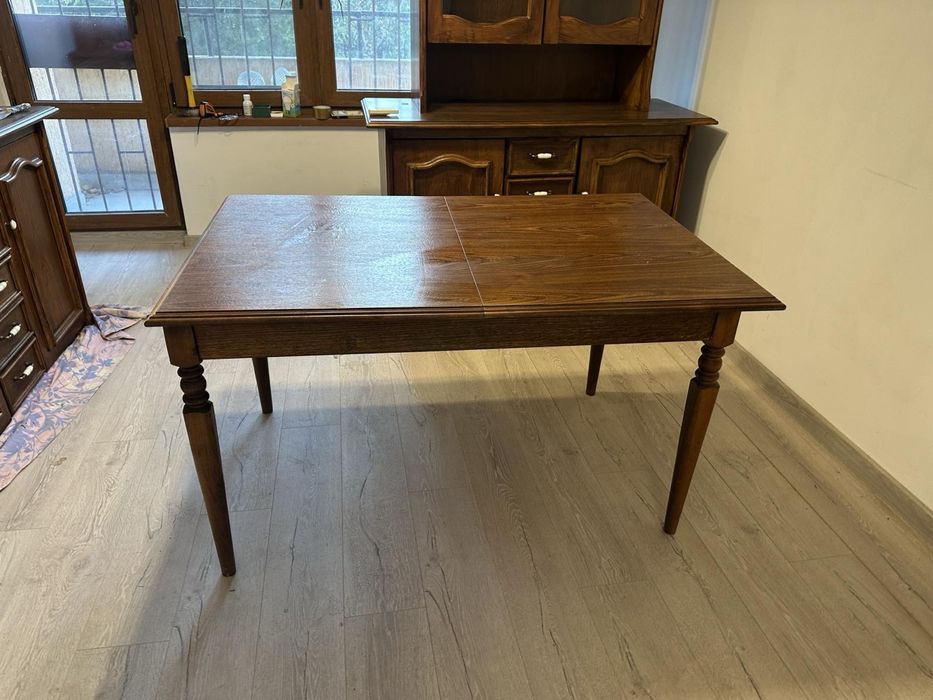 Ретро разтегателна маса