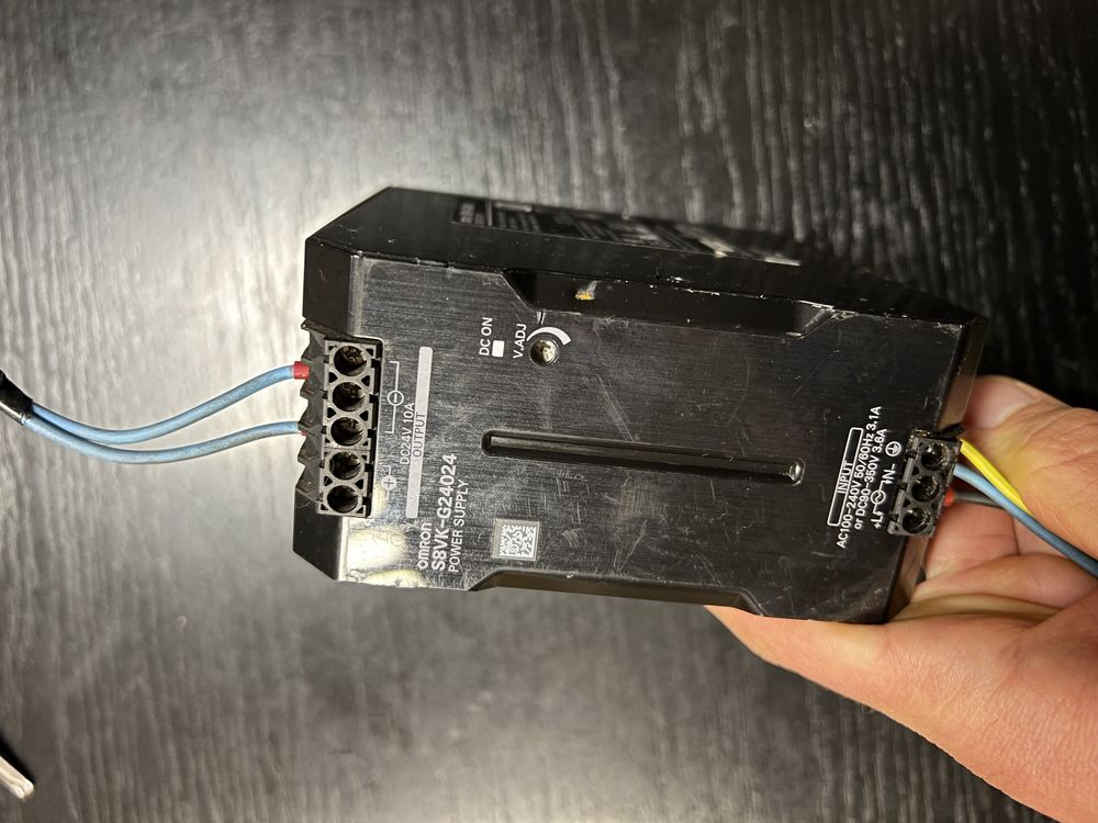 Импулсно захранване Omron S8VK-G24024 - 240 W, 24VDC, 10A