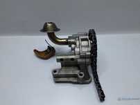 Pompa ulei VOLKSWAGEN PASSAT (3B3) [ 2000 - 2005 ] TDI (AVB) 74KW|101HP OEM 038115105D