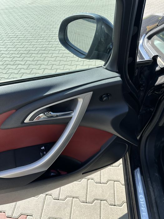 Opel Astra 1.4 TURBO