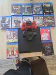 Vând ps4  are 2 controlore și multe jocuri