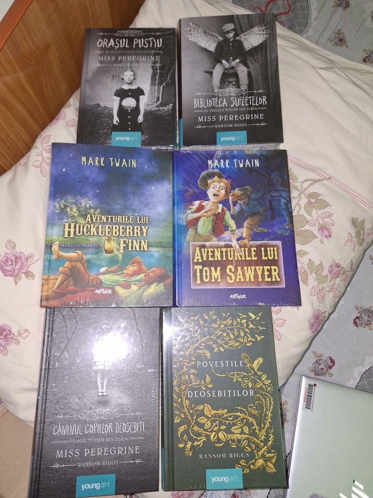 Set carti copiii - 6 vol - Cartonate - Miss Pregrine  si Mark Twain