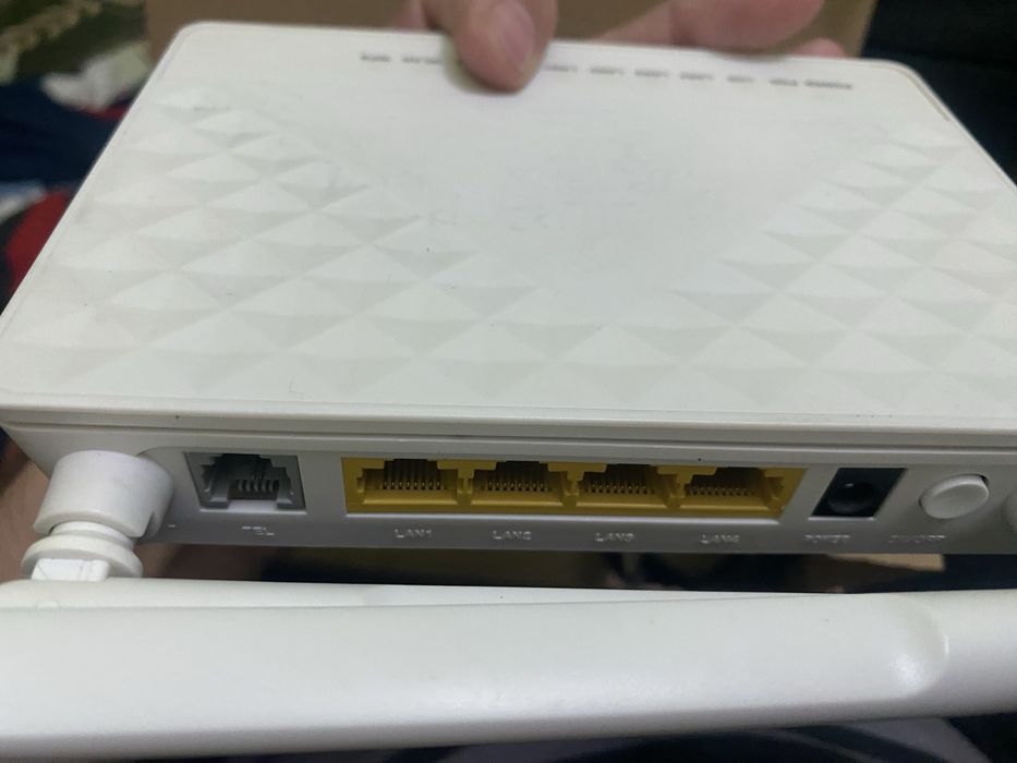 Роутер Вайфай wifi цена 390,000 сумм