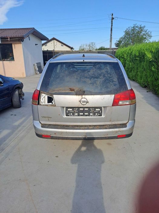dezmembrez opel vectra c 2005 brek 1.9d