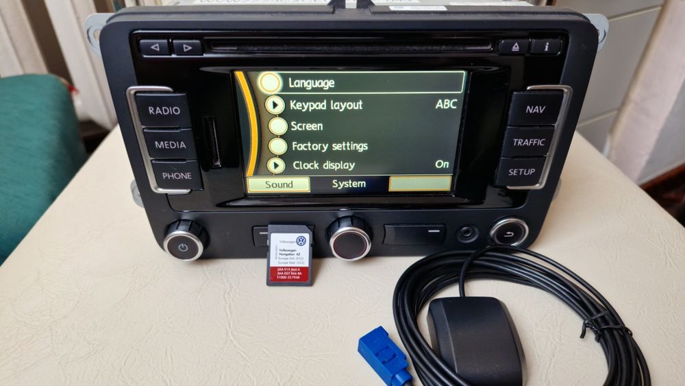 Navigatie VW RNS 315 + Harti + Cod Pin !