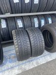 285/40R18 Dunlop