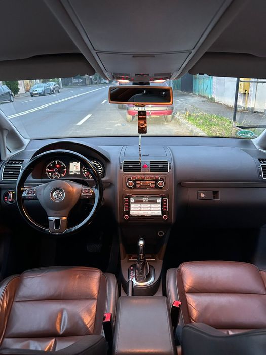 Volkswagen Touran 2.0tdi 170cp 2011 DSG2