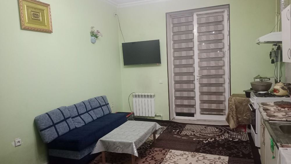 Milliy bogʻ metroda kv bor
