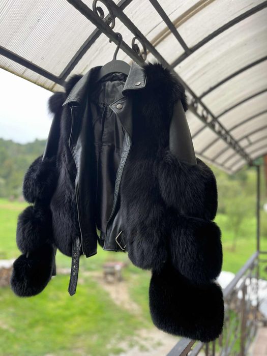Blanita din par si piele naturala