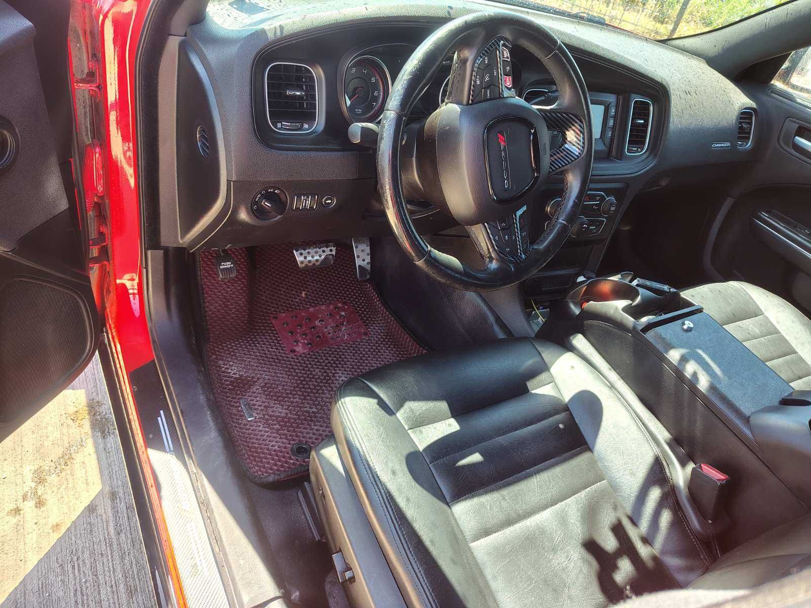 dodge charger 2017 5.7 HEMI 4x4